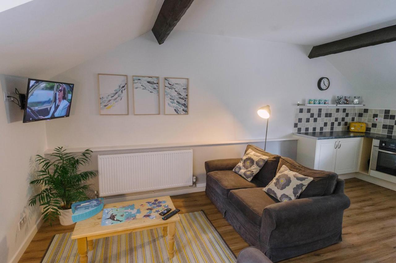 Corffe House And Holiday Cottages บาร์นสเตเปิล ภายนอก รูปภาพ